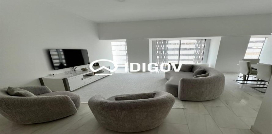 2 bedrooms Apartment in Cayan Tower, UAE No. 220363