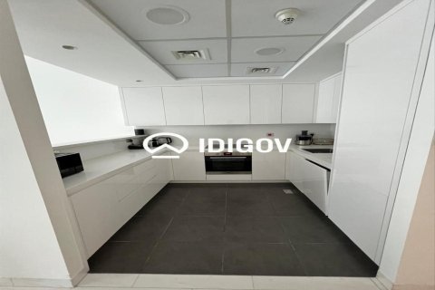 2 bedrooms Apartment in Cayan Tower, UAE No. 220363 16