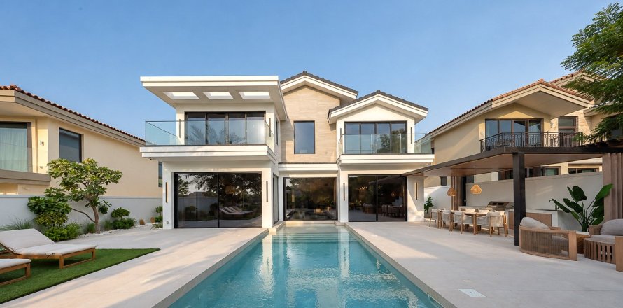 5 bedrooms Villa in Jumeirah Golf Estates, UAE No. 218728