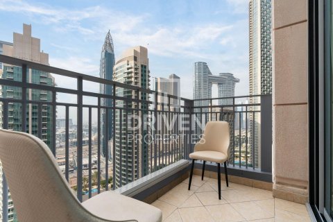 2 bedrooms Apartment in Standpoint Towers, UAE No. 211434 23