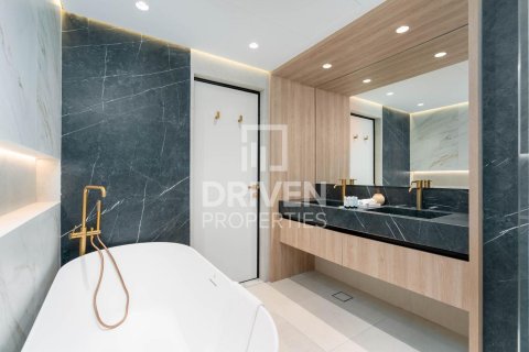 2 bedrooms Apartment in Standpoint Towers, UAE No. 211434 20