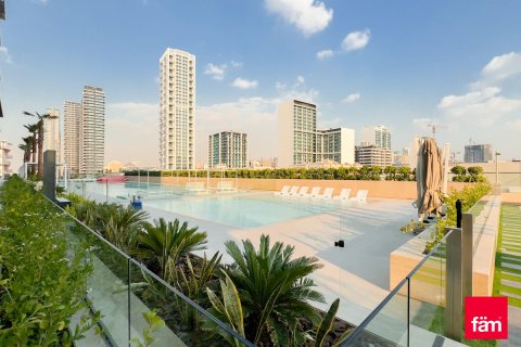 Appartement de 2 chambres à Dubai, UAE No. 215640
