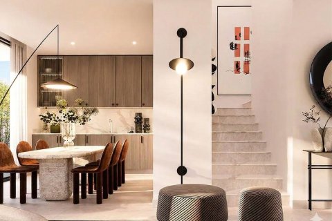 4 bedrooms Townhouse in Dubai, UAE No. 146230 8
