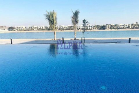 3 bedrooms Villa in Mina Al Arab, UAE No. 159276