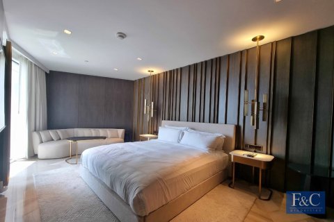 Квартира с 3 спальнями в FIVE Palm Jumeirah, ОАЭ №153817 8