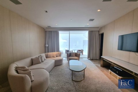 Квартира с 3 спальнями в FIVE Palm Jumeirah, ОАЭ №153817 11