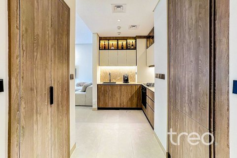1 bedroom Apartment in Business Bay, UAE No. 220741 7