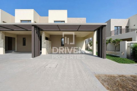 4 bedrooms Villa in EMAAR South, UAE No. 212807 31