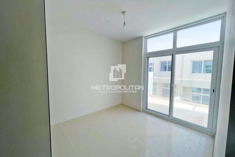 4 bedrooms Townhouse in DAMAC Hills (Akoya by DAMAC), UAE No. 128438 11