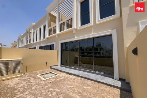 4 bedrooms Townhouse in Dubai, UAE No. 213880