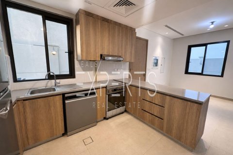 Townhouse de 2 dormitorios en Khalifa City, UAE No. 224234 6