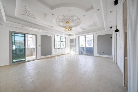Villa de 5 dormitorios en Dubai, UAE No. 217754 11