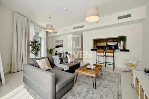1 bedroom Apartment in The Lofts, UAE No. 212416 3
