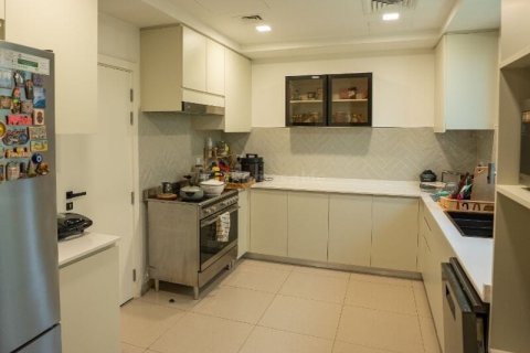 3 bedrooms Townhouse in Arabella Townhouses, UAE No. 163438 11