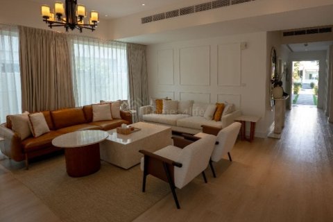 3 bedrooms Townhouse in Arabella Townhouses, UAE No. 163438 26