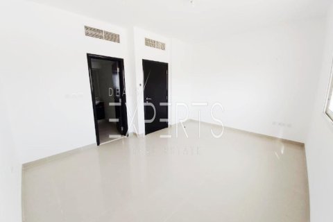 Villa de 3 dormitorios en Al Reef, UAE No. 224076 8