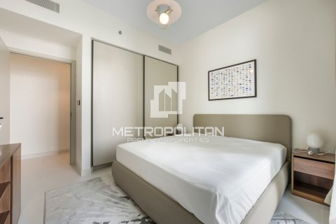 Apartment de 3 dormitorios en EMAAR Beachfront, UAE No. 13059 14