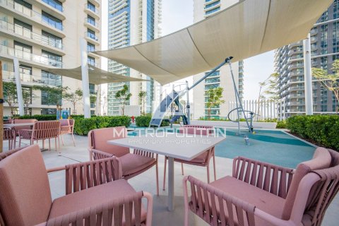 Apartment de 3 dormitorios en EMAAR Beachfront, UAE No. 13059 24
