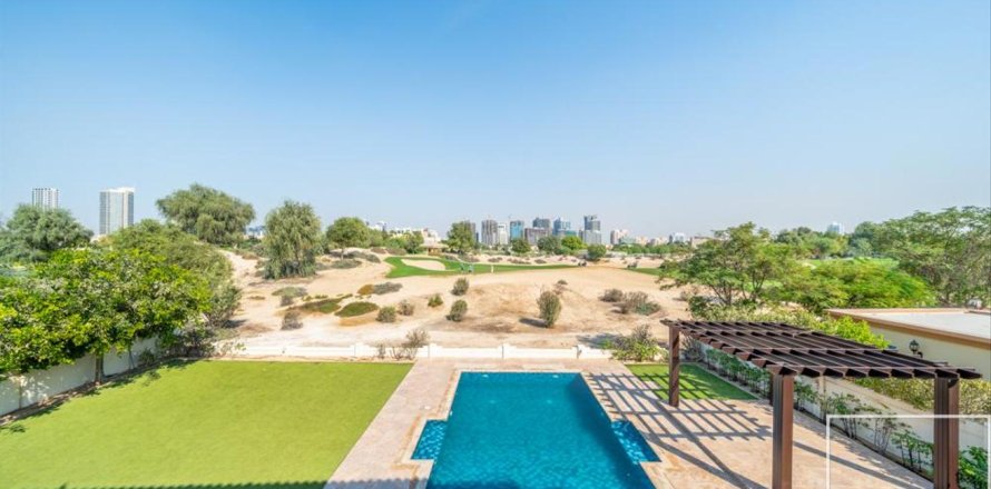 5 bedrooms Villa in Victory Heights, UAE No. 211064