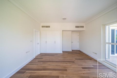 5 bedrooms Villa in Victory Heights, UAE No. 211064 17