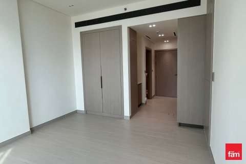 Квартира студия в Дубай, ОАЭ №210070