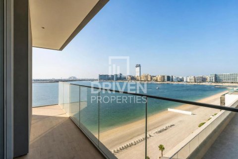 Apartment de 3 dormitorios en EMAAR Beachfront, UAE No. 223176 21