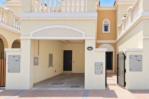 Townhouse de 2 dormitorios en Jumeirah Village Circle, UAE No. 223442 3