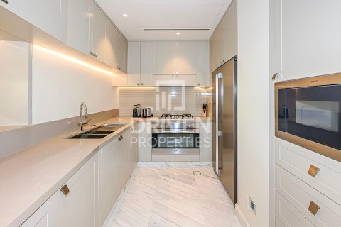 Квартира с 4 спальнями в The Address Residence Fountain Views, ОАЭ №218578 11