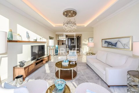 Квартира с 4 спальнями в The Address Residence Fountain Views, ОАЭ №218578 6
