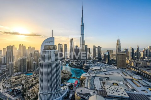 Квартира с 4 спальнями в The Address Residence Fountain Views, ОАЭ №218578