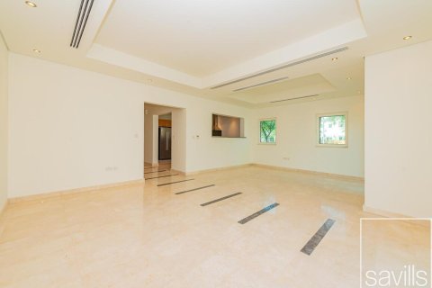 Townhouse de 3 dormitorios en North Village, UAE No. 200976 11