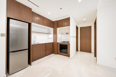 Квартира с 1 спальней в EMAAR Beachfront, ОАЭ №218848 3