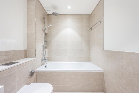 Квартира с 1 спальней в EMAAR Beachfront, ОАЭ №218848 8