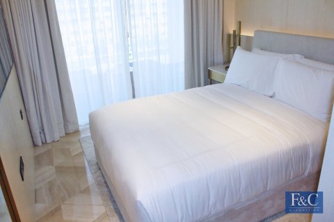 Квартира с 3 спальнями в FIVE Palm Jumeirah, ОАЭ №153818 18