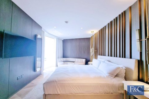 Квартира с 3 спальнями в FIVE Palm Jumeirah, ОАЭ №153818 21