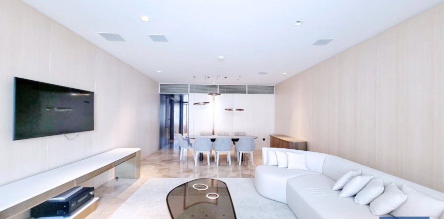 Квартира с 3 спальнями в FIVE Palm Jumeirah, ОАЭ №153818