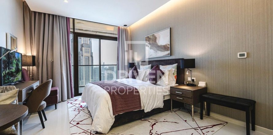 Studio Apartment in Aykon City, UAE No. 212005