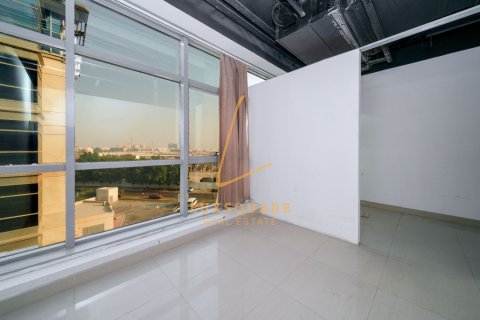 Office de 381m² en Dubai Investment Park, UAE No. 224327 19
