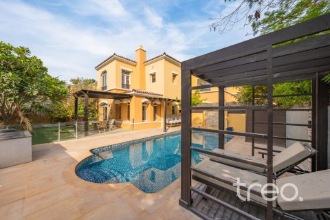 Villa de 3 dormitorios en Arabian Ranches, UAE No. 222698