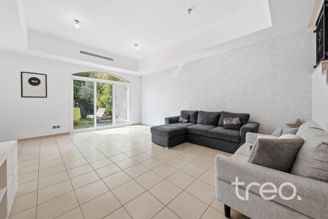 Villa de 3 dormitorios en Arabian Ranches, UAE No. 222698 7