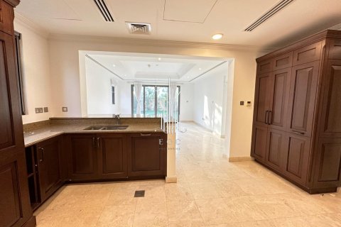 Villa de 4 dormitorios en  Saadiyat Island, UAE No. 24782 9