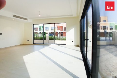 5 bedrooms Townhouse in Dubai, UAE No. 219300 5