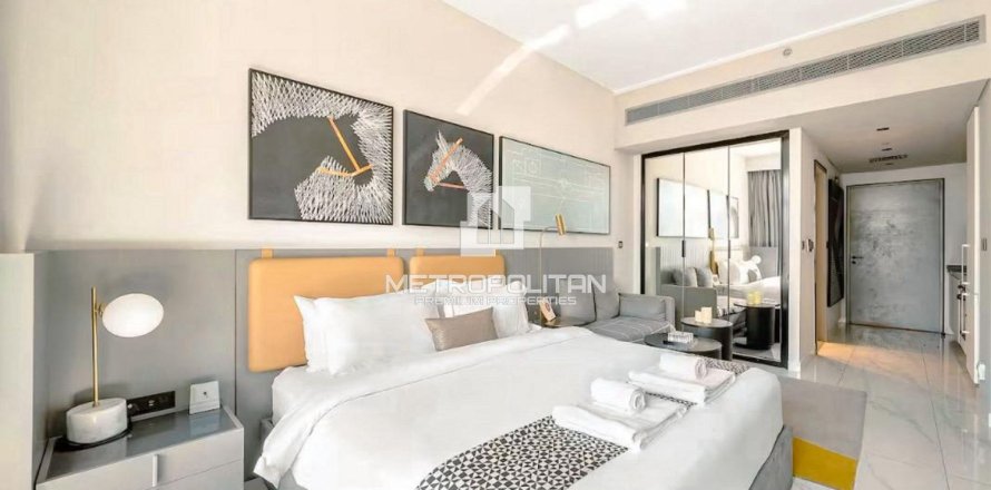 Studio Apartment in Business Bay, UAE No. 130233
