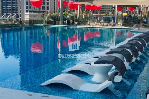 41m² Apartment in Business Bay, UAE No. 130233 10