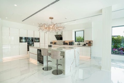 Villa de 5 dormitorios en Jumeirah Islands, UAE No. 223406 14