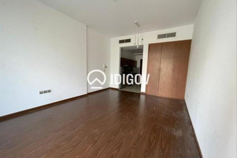 Studio Apartment in District 15, UAE No. 210953 7
