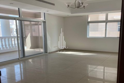 Villa de 7 dormitorios en Khalifa City, UAE No. 36579 7
