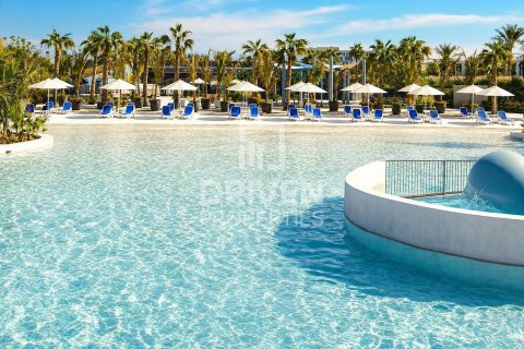 1 bedroom Apartment in DAMAC Hills (Akoya by DAMAC), UAE No. 211872 3