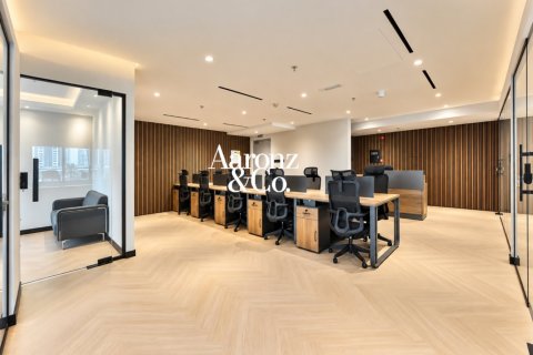 Офис 151м² в Джумейра Лейк Тауэрс, ОАЭ №222046