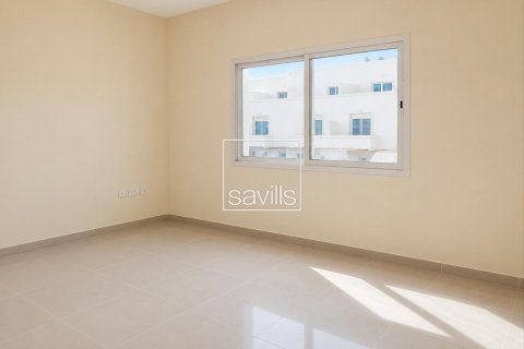 5 bedrooms Villa in Al Reef, UAE No. 211131 6